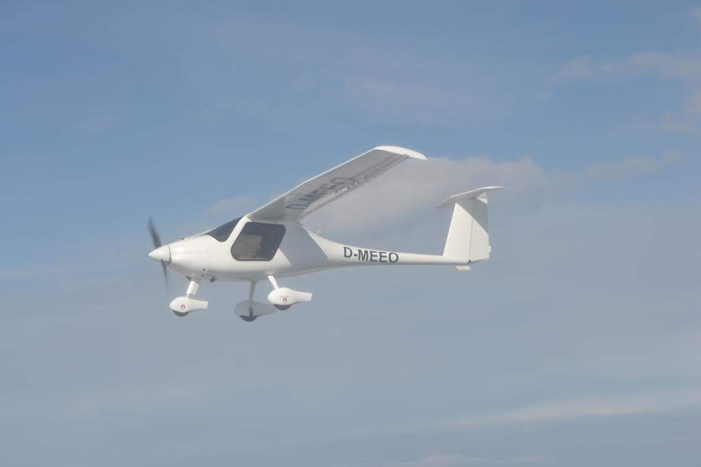 Virus SW 100 im Flug