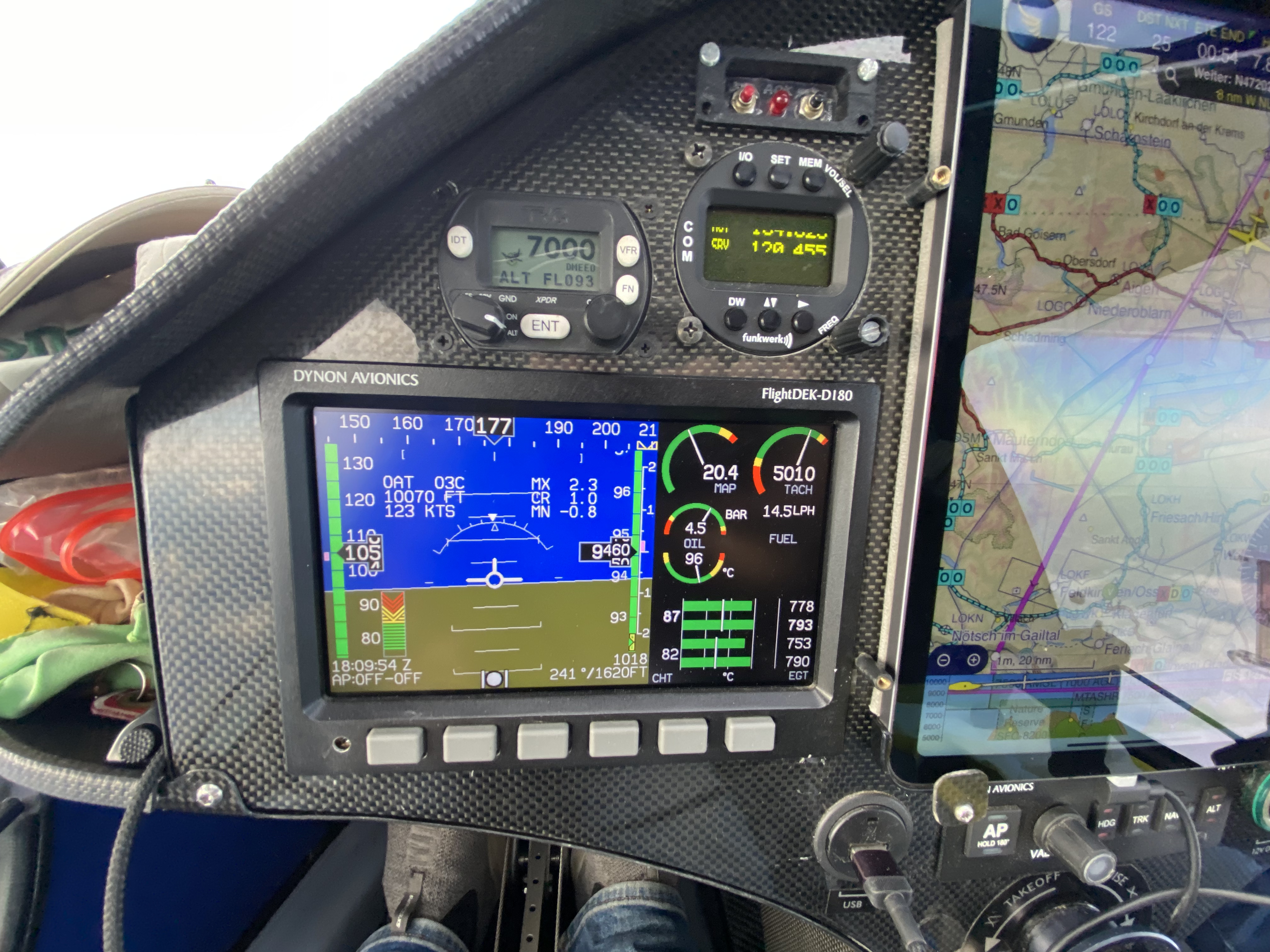 123kt True in FL100 bei 14.5l/h